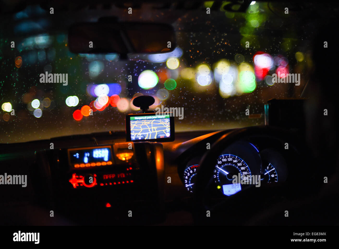 Taxi mit einem GPS in Jakarta, Indonesien. Stockfoto