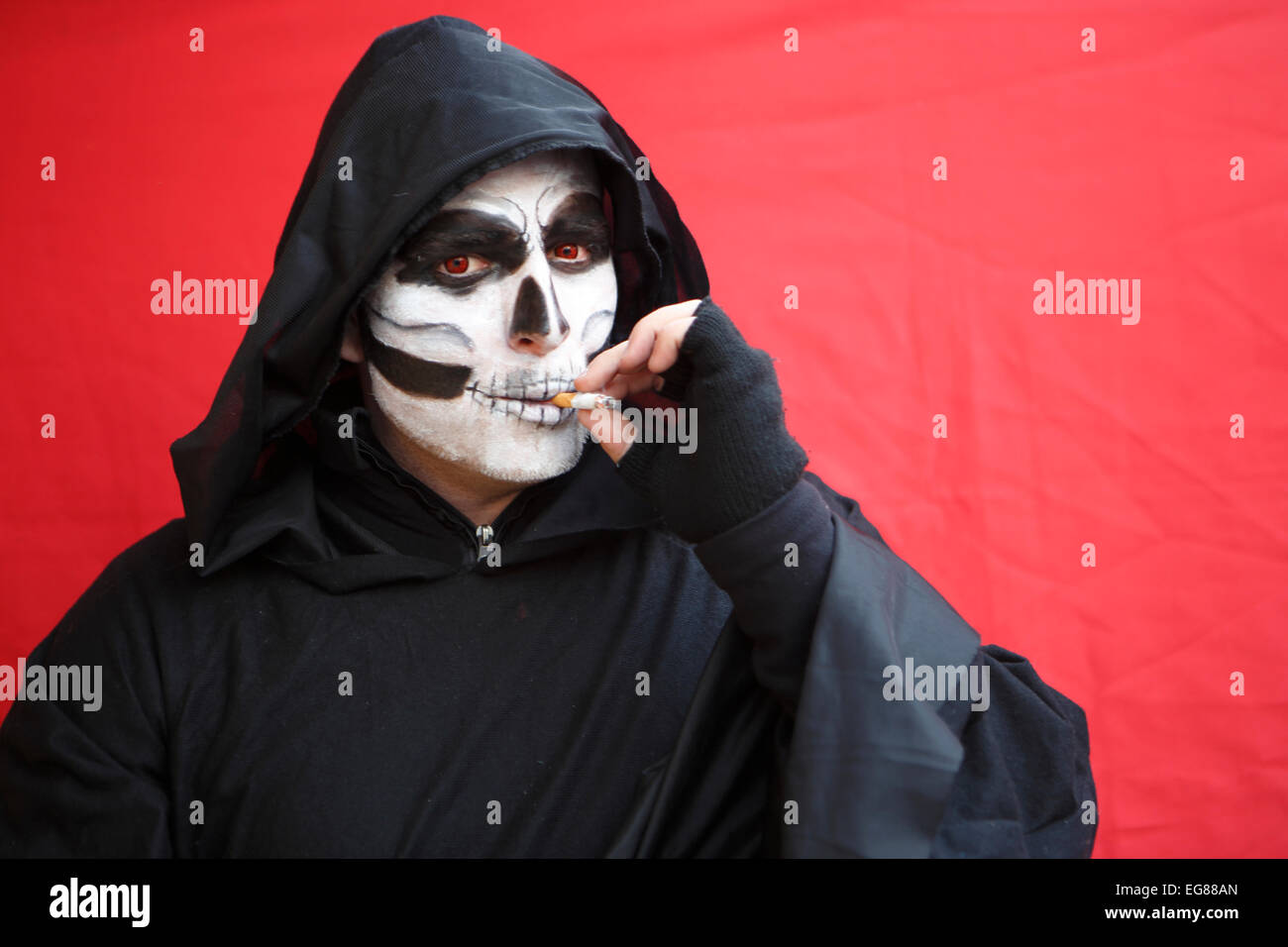 GER, 20150210, maskierte Mann Stockfoto