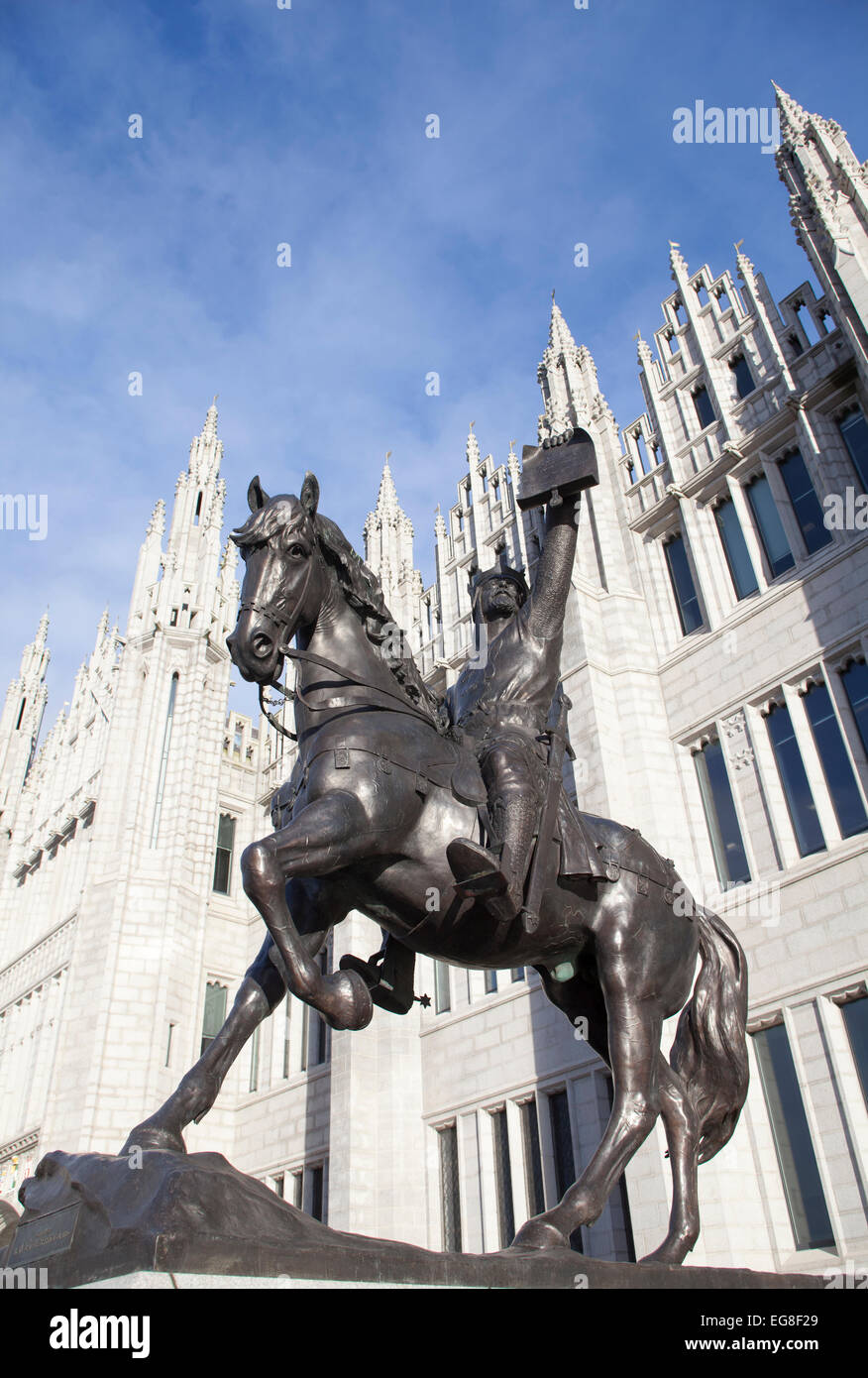 Robert der Bruce-Statue außerhalb Marischal College in Aberdeen Stockfoto