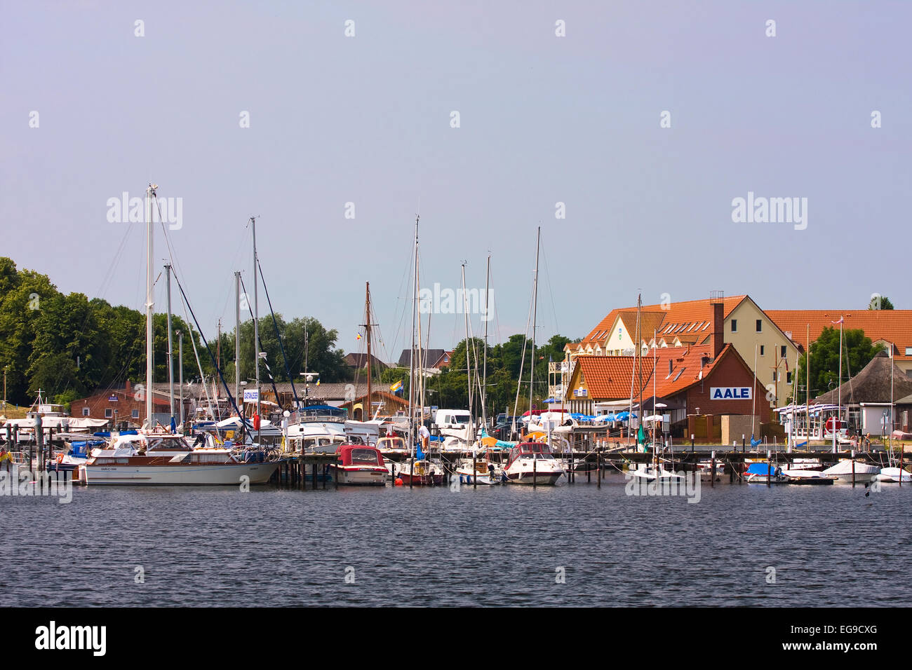 Hafen von Timmendorf, mit Leuchtturm Insel Poel, Mecklenburg-Western Pomerania, Deutschland, Europa Stockfoto