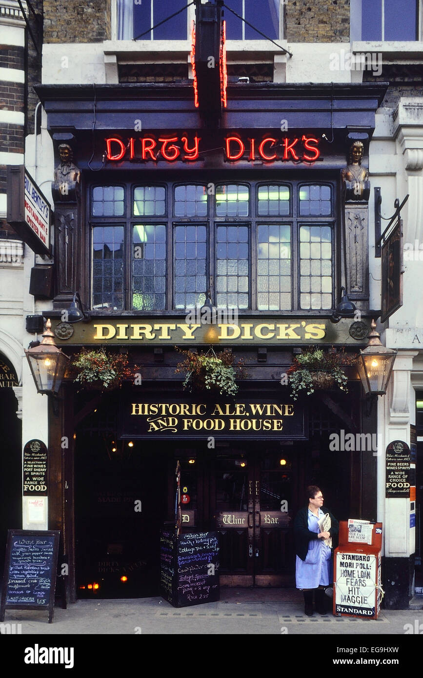 Dirty Dicks Gastwirtschaft. London. Ca. 80er Jahre Stockfoto