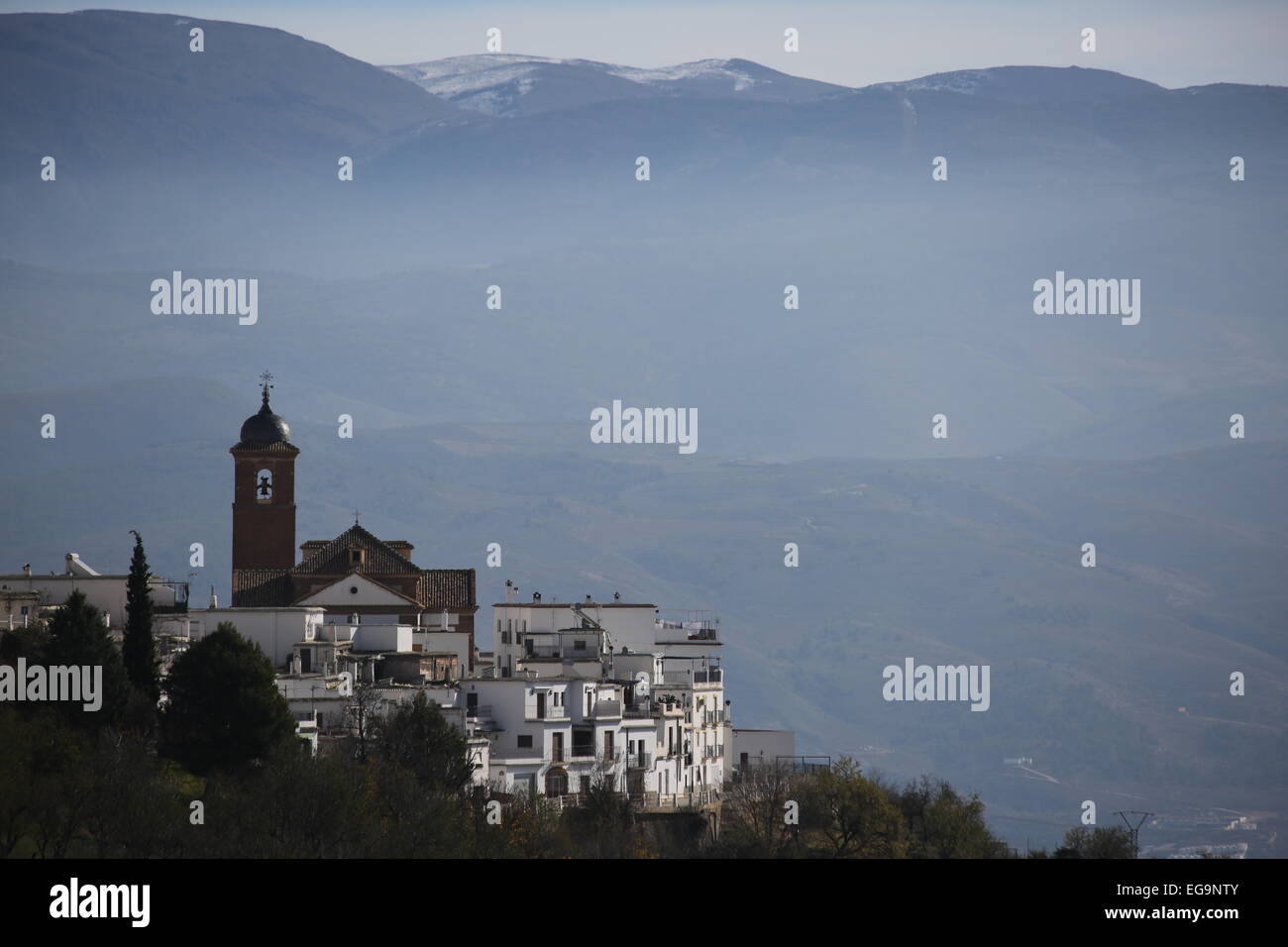 Spanisches Dorf, Sierra nevada Stockfoto