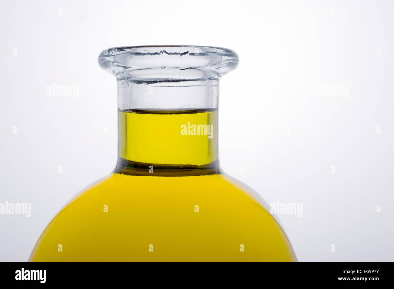 Olivenöl extra vergine Botella de Aceite de Olivenöl Virgen extra Stockfoto