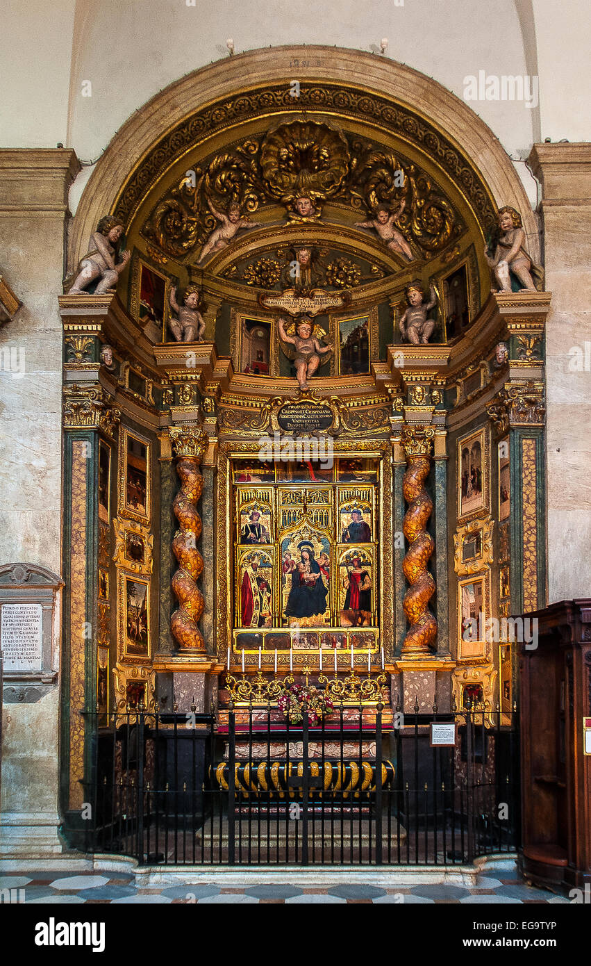 Turin Kathedrale Saint Crispino und Crispiniano Kapelle im Sindone Heiligtum Stockfoto