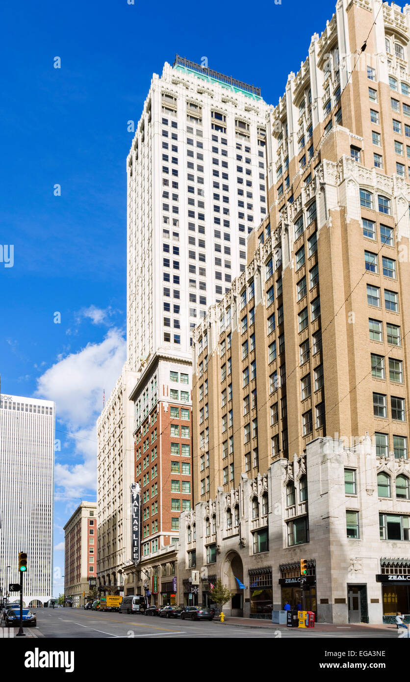 Die Mid-Continent Tower, Atlas Life Building und Philtower n South Boston Avenue in der Innenstadt von Tulsa, Oklahoma, USA Stockfoto