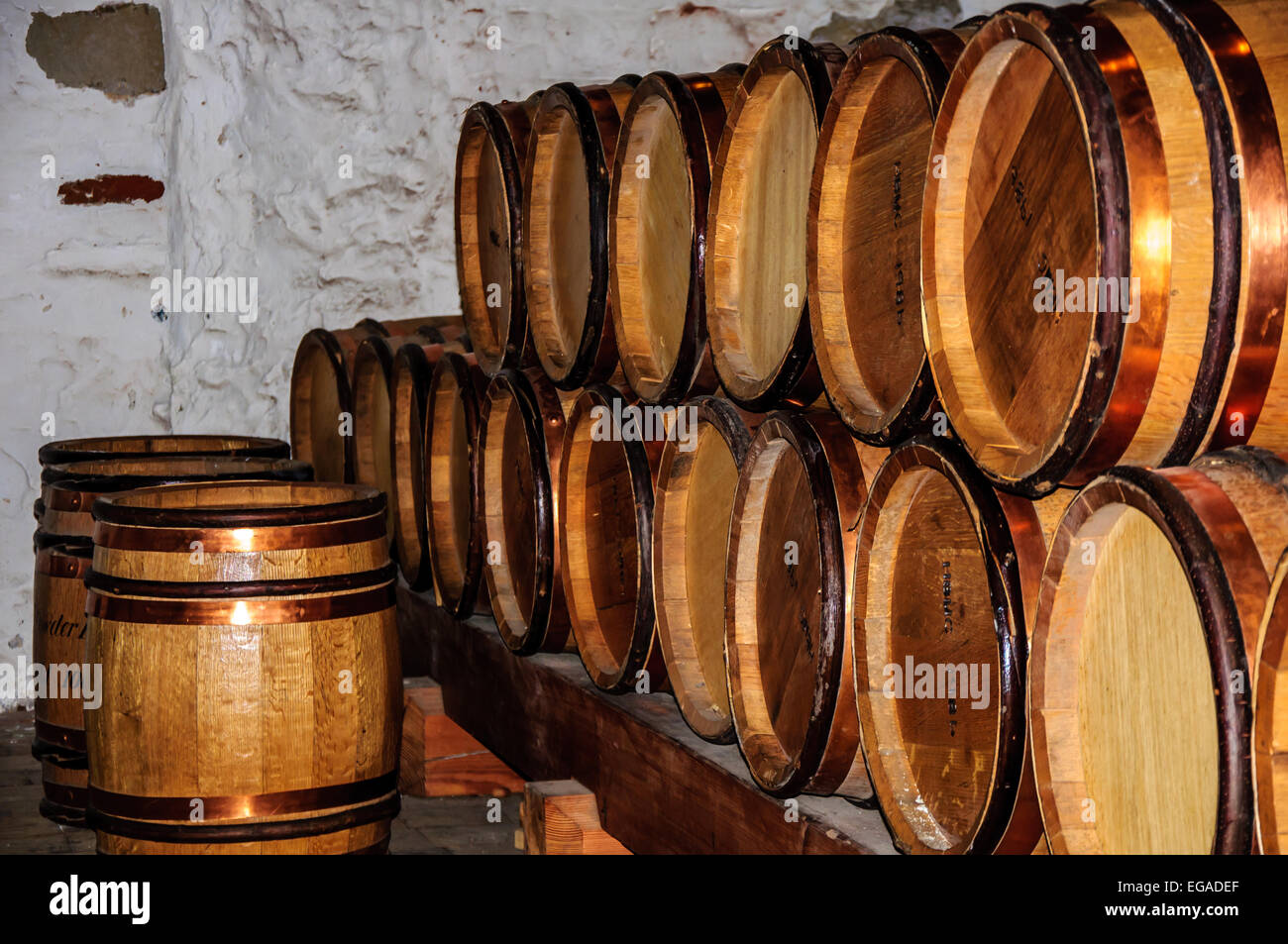 Fässer Schießpulver Upnor Castle in Kent, England, UK Stockfoto