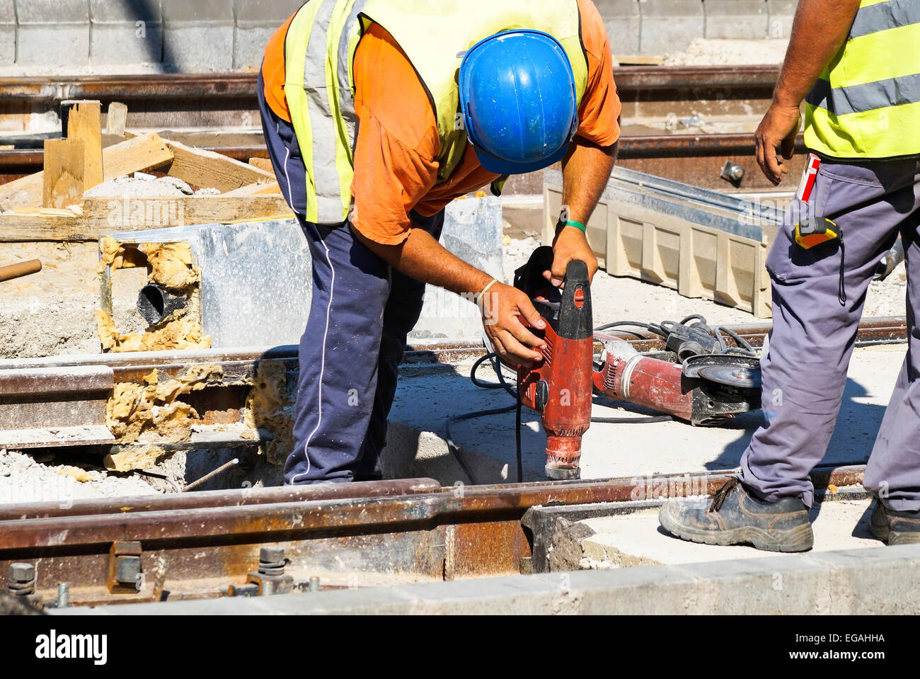 Männer arbeiten bei der Eisenbahnbau Stockfoto