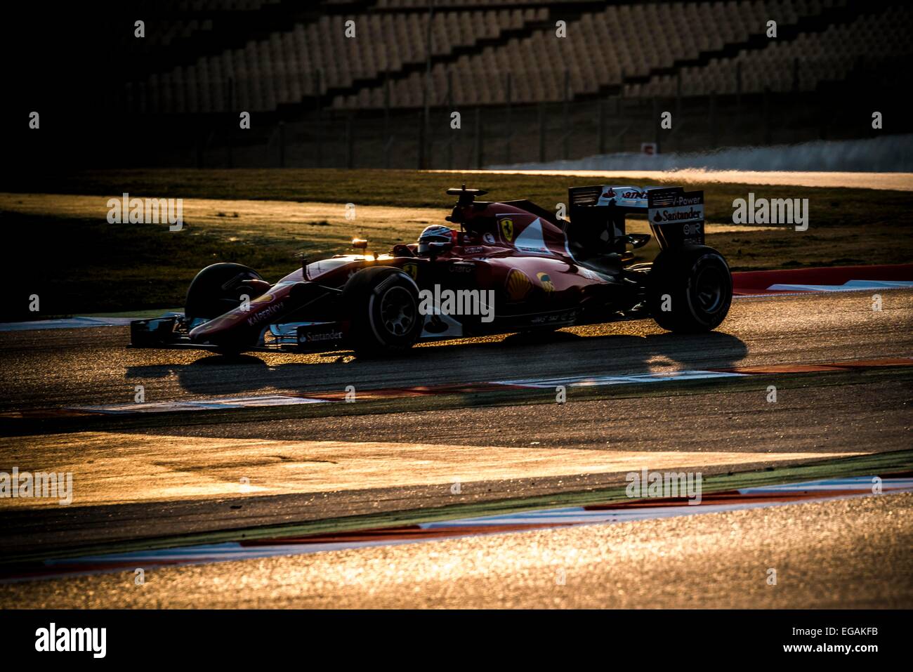 Barcelona, Spanien. 19. Februar 2015. KIMI RÄIKKÖNEN (FIN) fährt die Ferrari tagsüber 01 von Formel1 Vorsaisontests am Circuit de Barcelona-Catalunya Stockfoto
