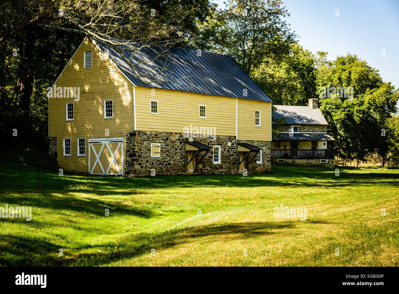 Gelbe Scheune, Dunlop Mill Road, Leesburg, Virginia Stockfoto