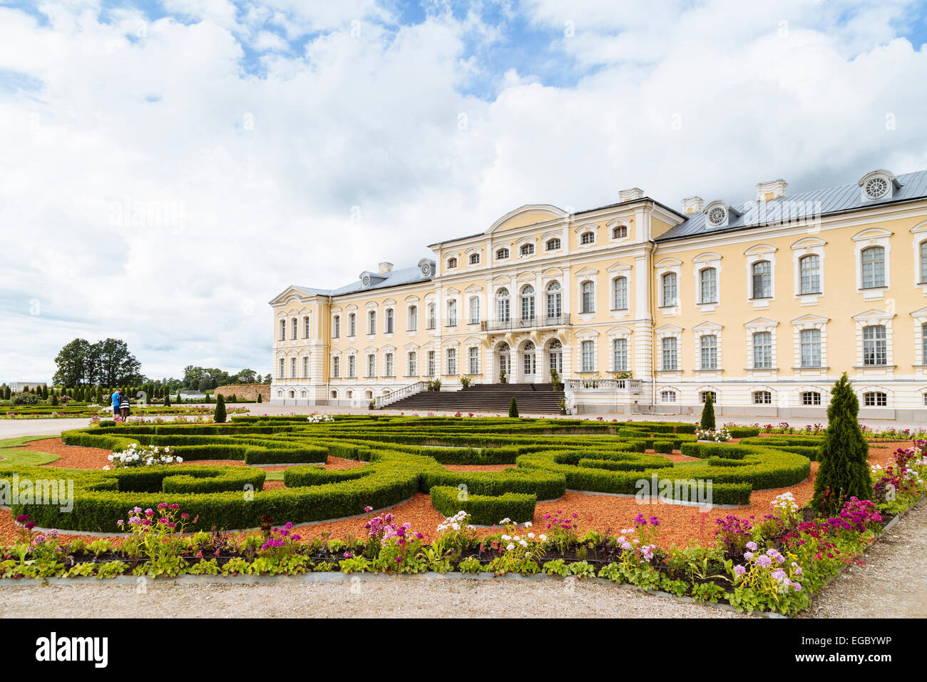 Formale Gärten, Rundale Palace Museum und Park, Lettland Stockfoto