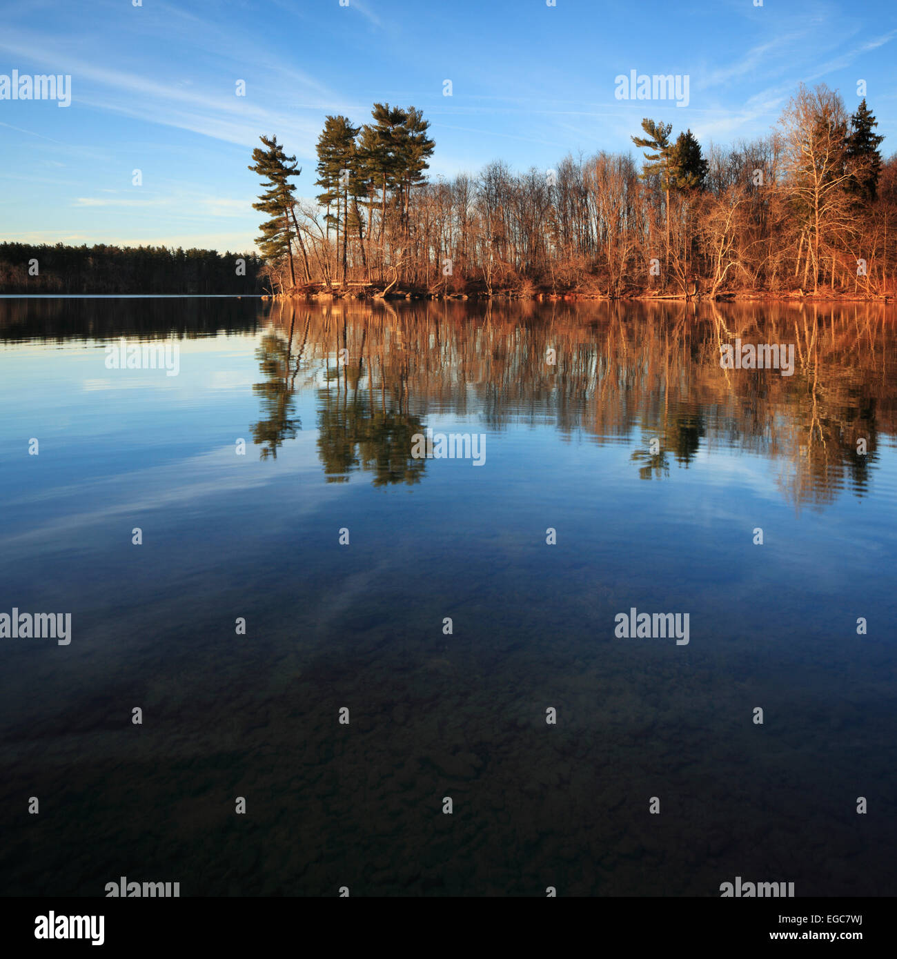 Spätherbst am Loch Raven Vorratsbehälter in Baltimore County, Maryland Stockfoto