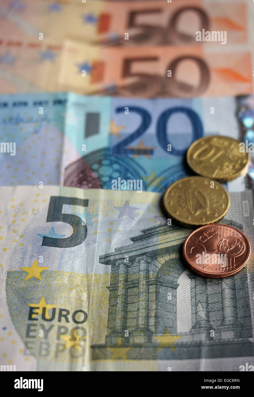 Euro, Geld, Münzen und Banknoten, Nahaufnahme Stockfoto