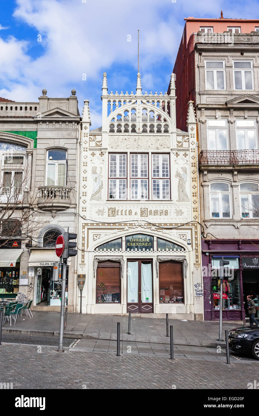 Porto, Portugal.The berühmten Lello e Irmao Buchhandlung, als eines der schönsten Buchhandlungen der Welt Stockfoto