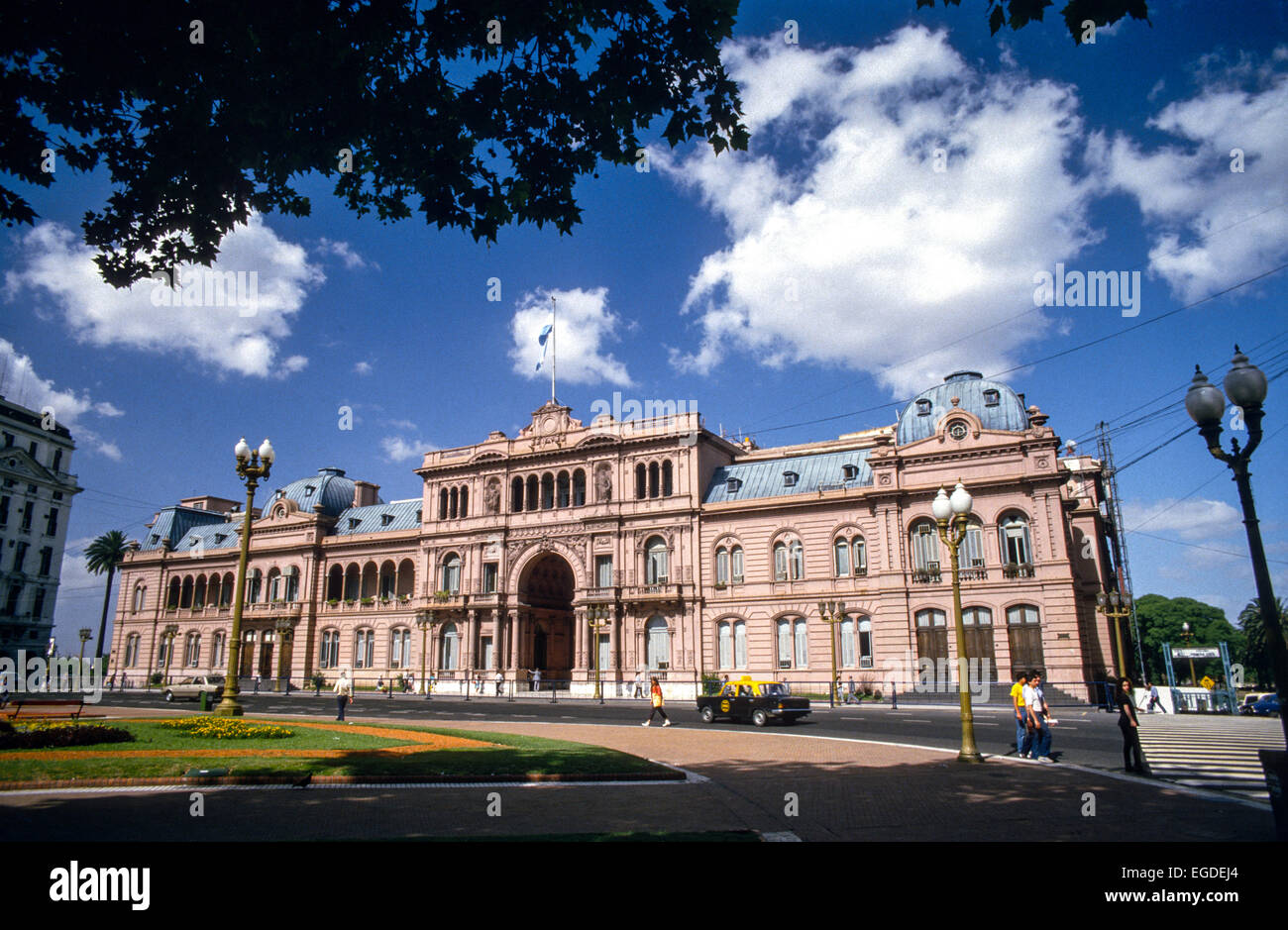 Die Casa Rosada, oder Präsidentenpalast, an der Plaza de Mayo, Buenos Aires, Argentinien. Stockfoto