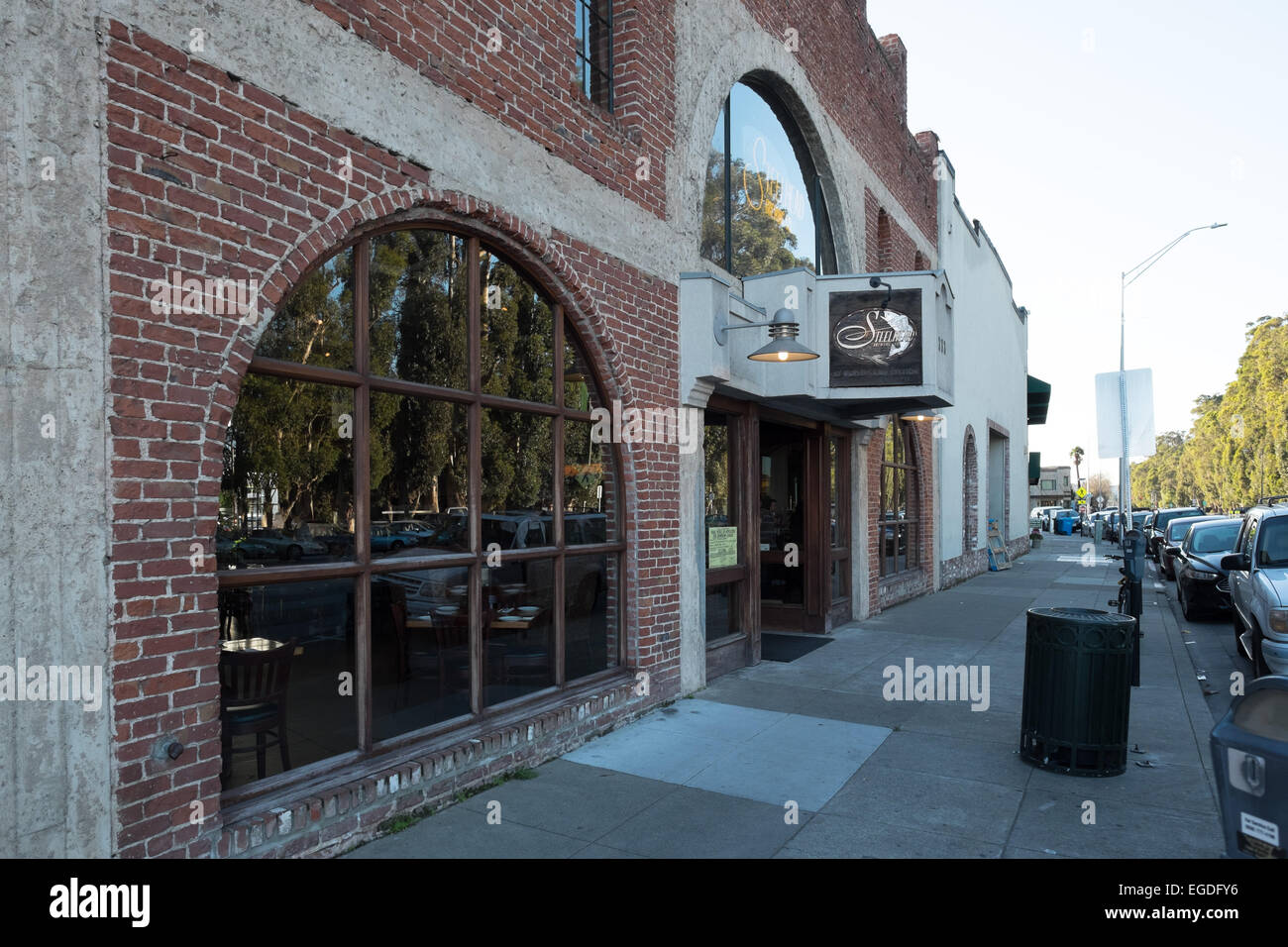 Steelhead-Brauerei und Restaurant in Burlingame, Kalifornien. Stockfoto