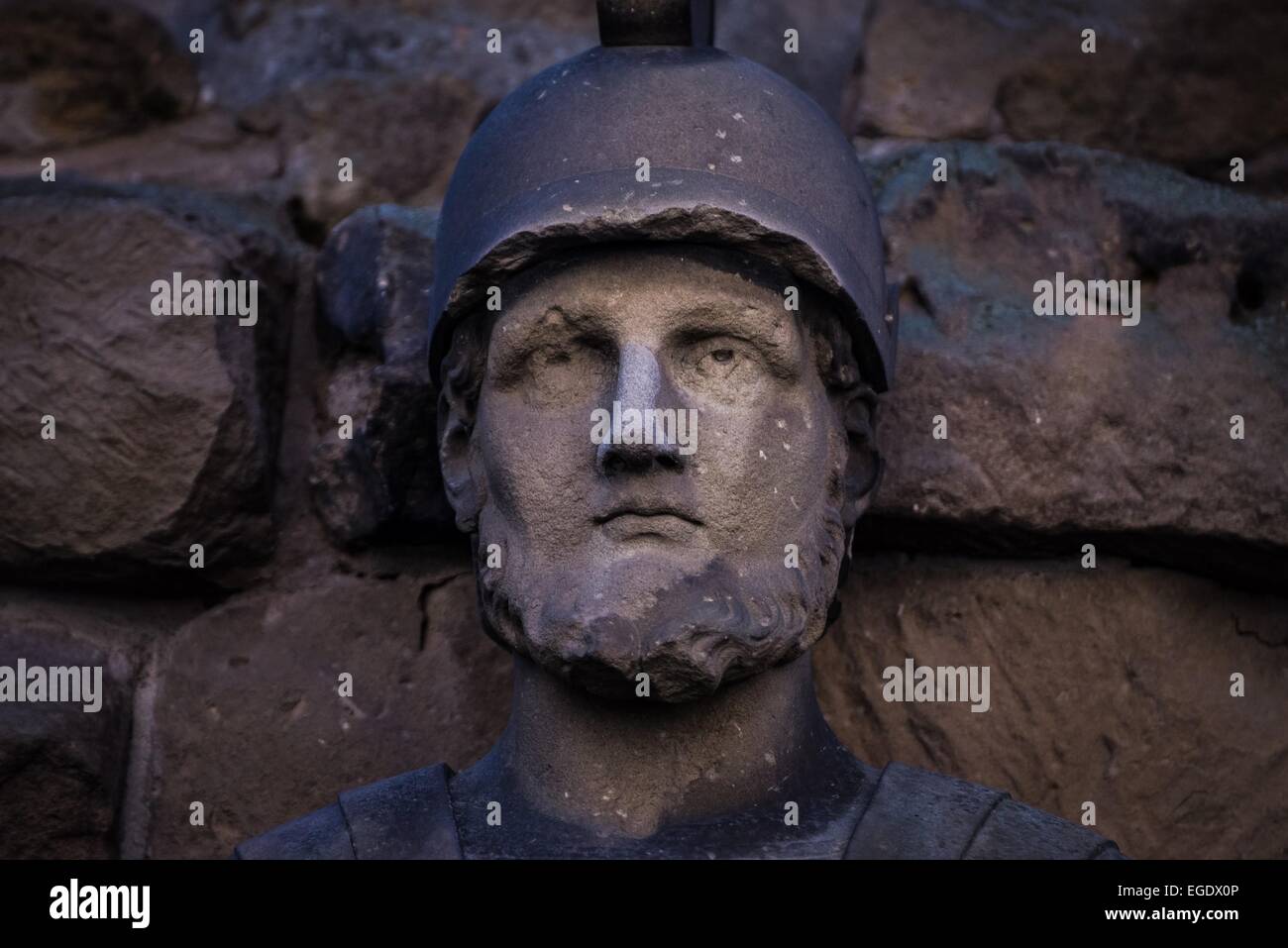 eine Nahaufnahme von einer Steinstatue auf die berühmte Kathedrale von Speyer, Deutschland Stockfoto