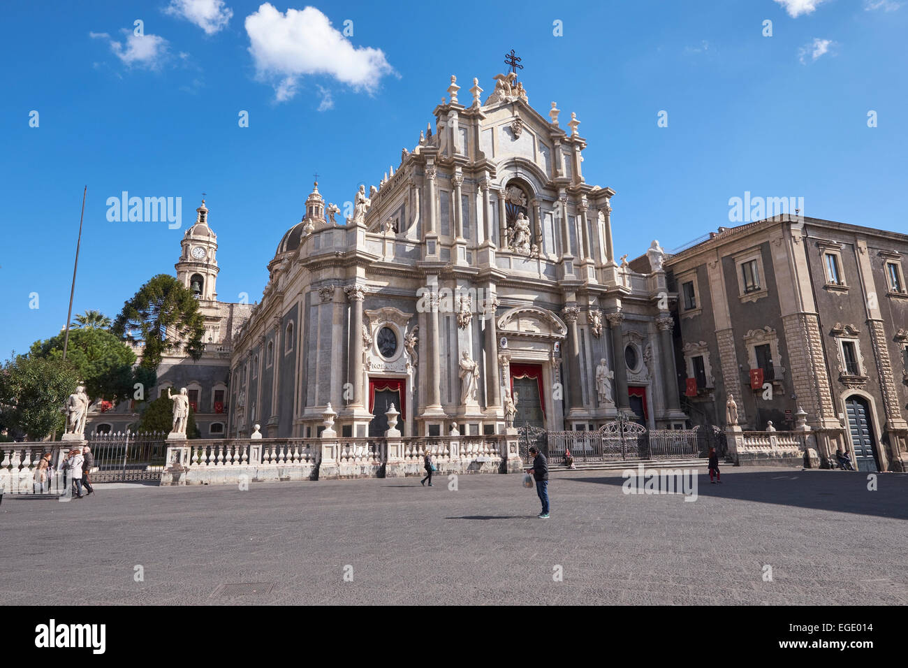 Kathedrale von St. Agatha, Catania, Sizilien. Duomo di Catania. Sakralarchitektur in Catania, Sizilien, Italien. Stockfoto