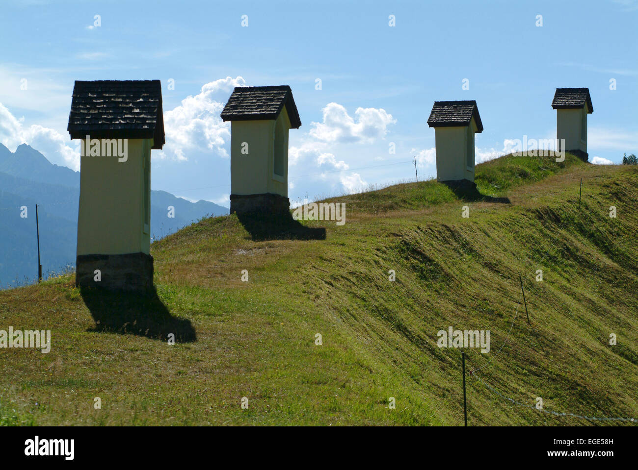 Der Kreuzweg in den Alpen in Österreich Europa Stockfoto