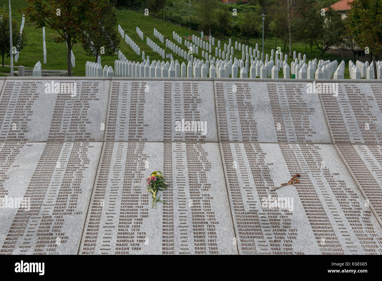 Srebrenica Genozid-Denkmal, Srebrenica Stockfoto