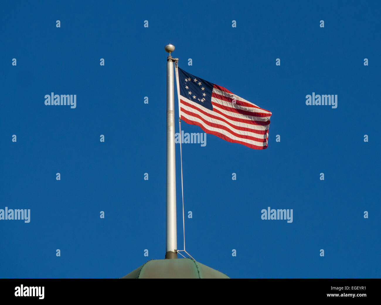FLORIDA, USA - 19. MAI 2014: Frühe US-Flagge (13 Streifen und 1 Sterne für jeden Staat). Stockfoto