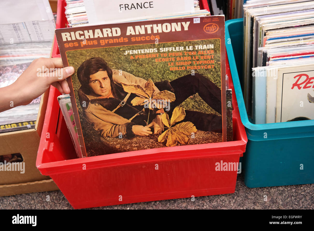 Schallplatte des französischen Sängers Richard Anthony Stockfoto