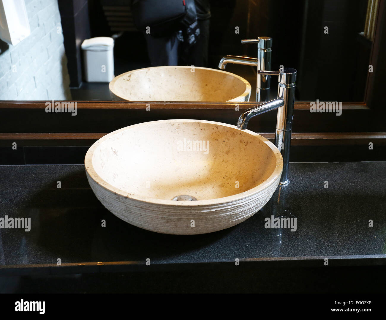 Schöne Waschbecken im Badezimmer fotografiert closeup Stockfoto