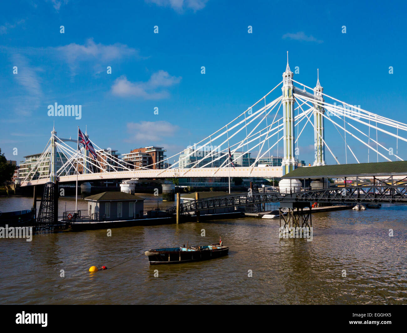 Albert-Brücke im Zentrum von London Chelsea und Battersea entworfen von Rowland Mason u. 1873 verbinden Stockfoto