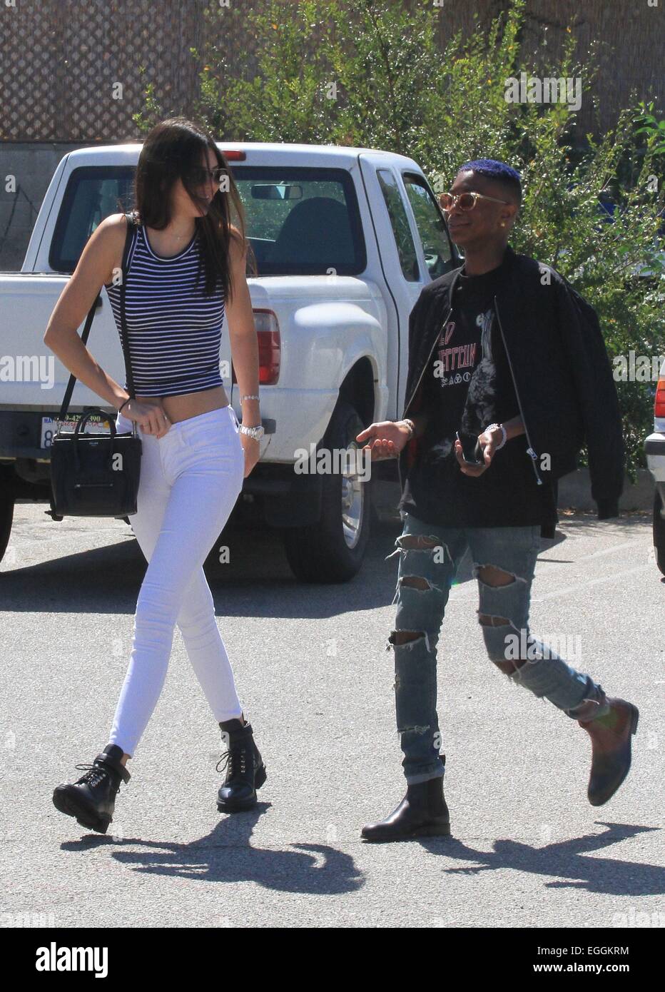 Kendall jenner sports cameltoe through Fotos und Bildmaterial in hoher Auflösung Alamy