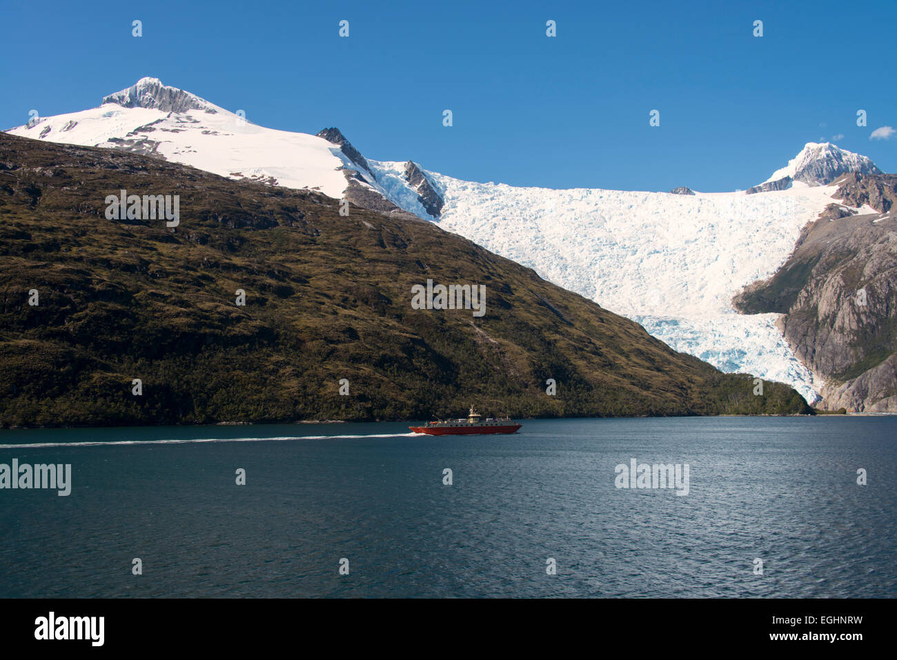 Holande (Holland} Gletscher Norden Zweig der Beagle-Kanal Chile mit der Cordillera Darwin als Kulisse Stockfoto