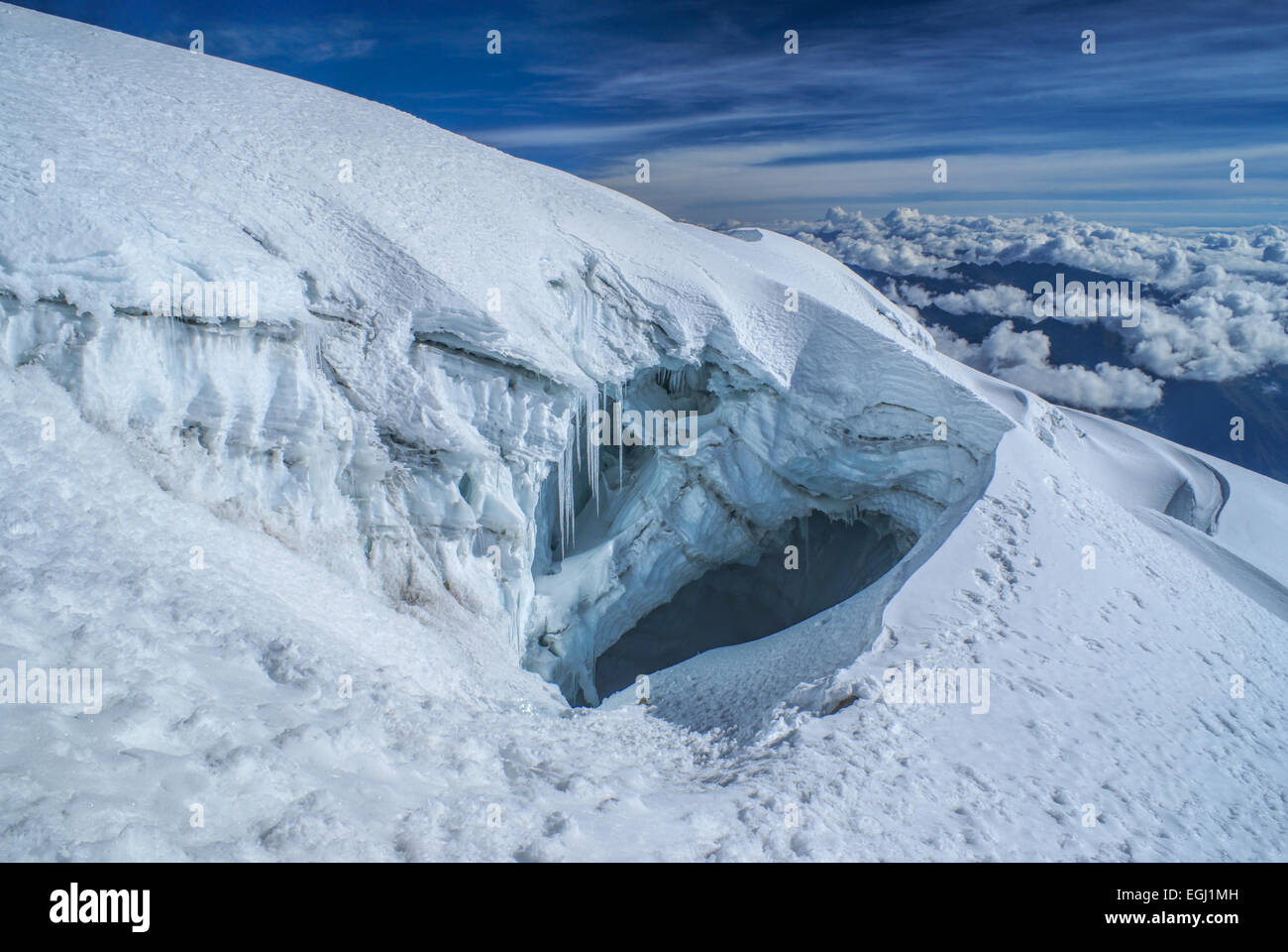 Klemmt im Gletscher in der Nähe von Berg Huayna Potosi in Bolivien Stockfoto