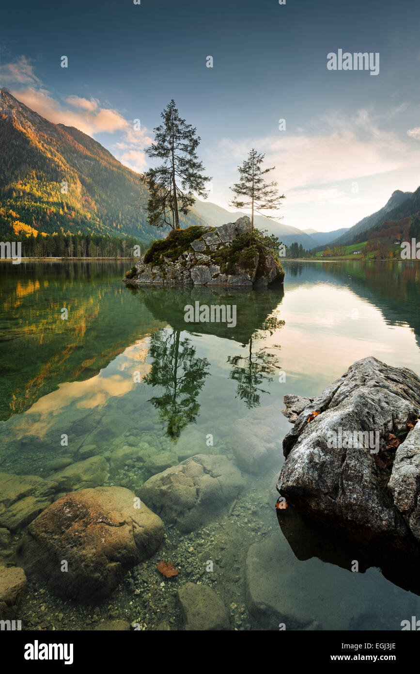 Berge, See, See Hintersee, Alpen, Wasser, Insel, Atmosphäre, Himmel, Steinen, Stockfoto