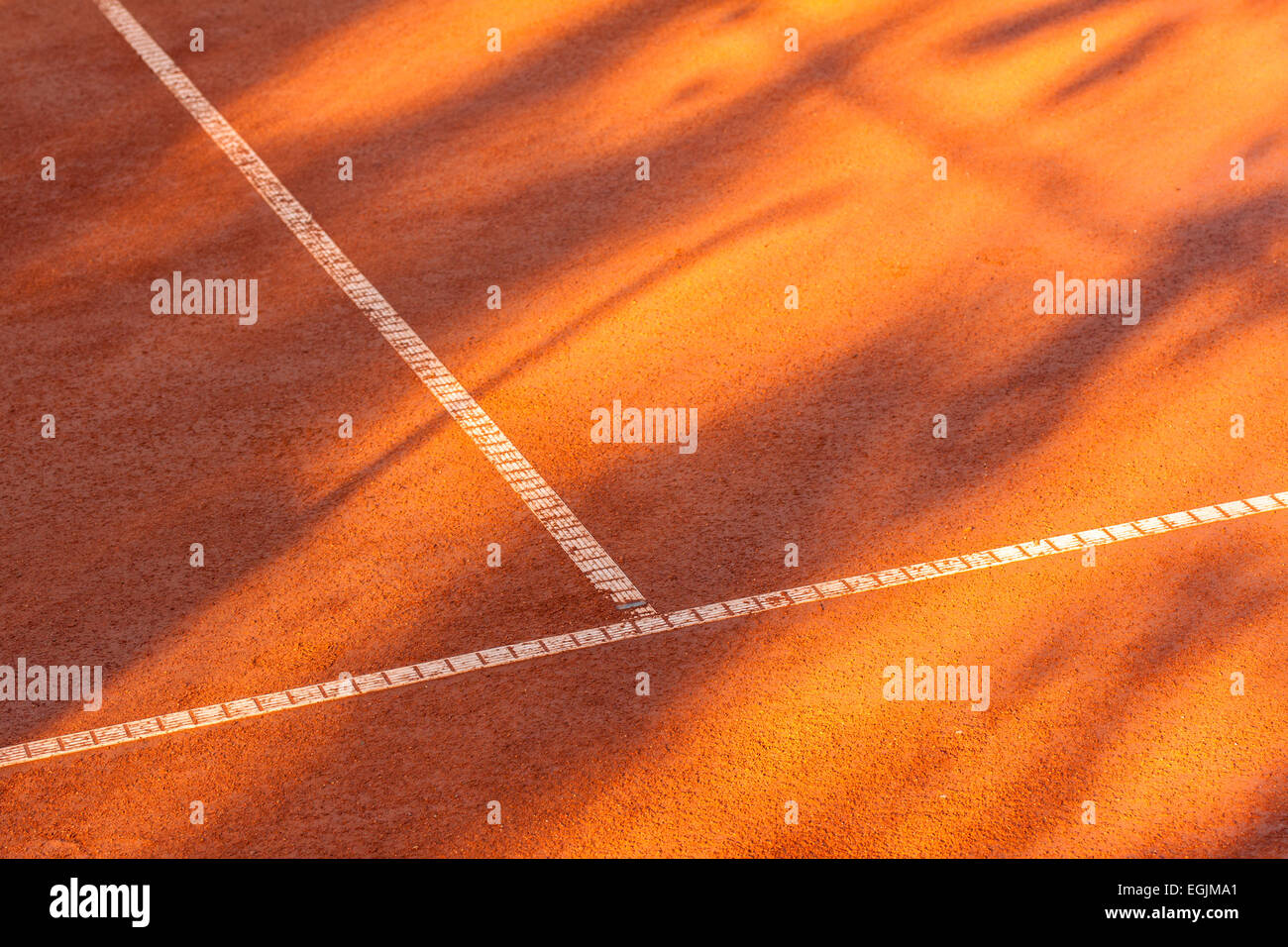 Einfaches Bild von einer Tennis-Sandplatz Basis in Ton Stockfoto