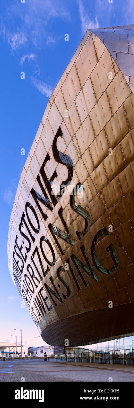 Das Wales Millennium Centre in Cardiff Bay in der Hauptstadt von Wales. Stockfoto