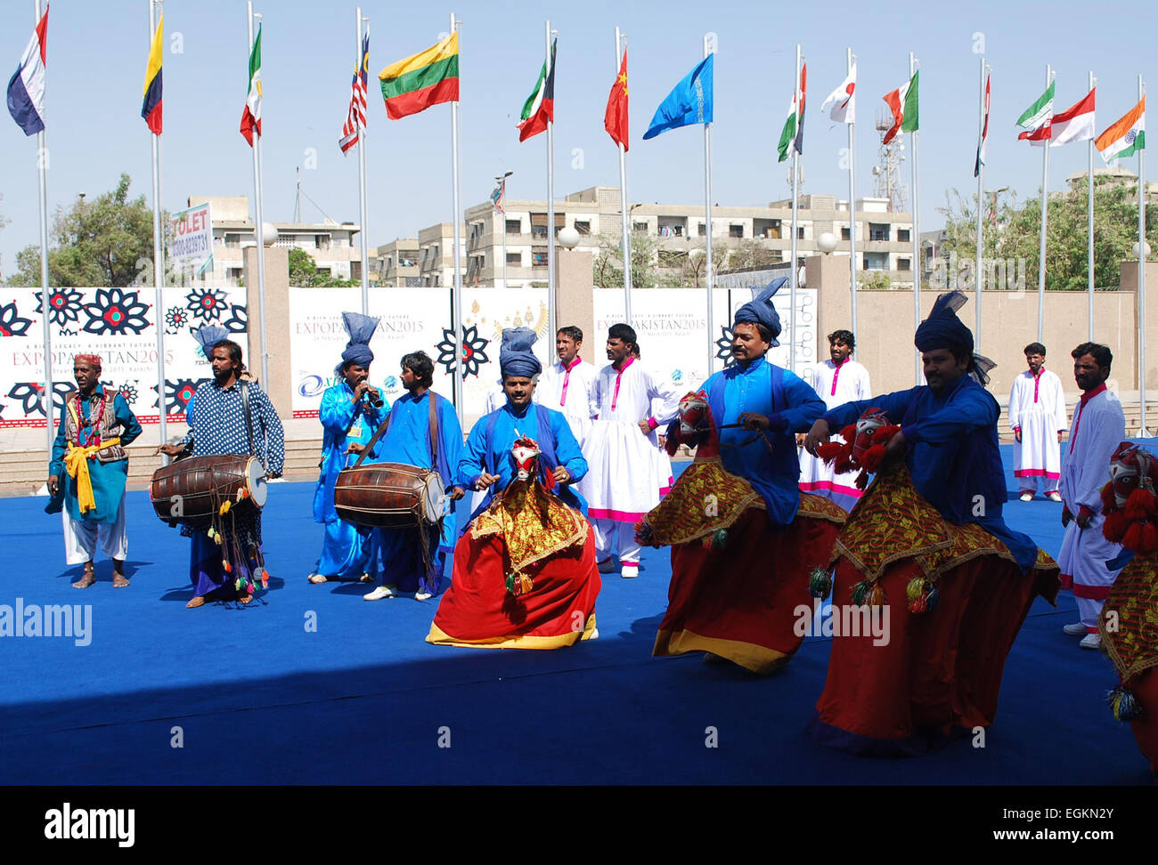 Eröffnungsfeier der Expo in Pakistan, die größte Messe in Pakistan, fand in Karachi, Pakistan, 26. Februar 2015. Pakistan Expo findet vom 26. Februar bis 1. März an der Karachi Expo Centre und es wird von einer Delegation der Tschechischen Geschäftsleuten besucht werden. (Foto/Filip Nerad CTK) Stockfoto