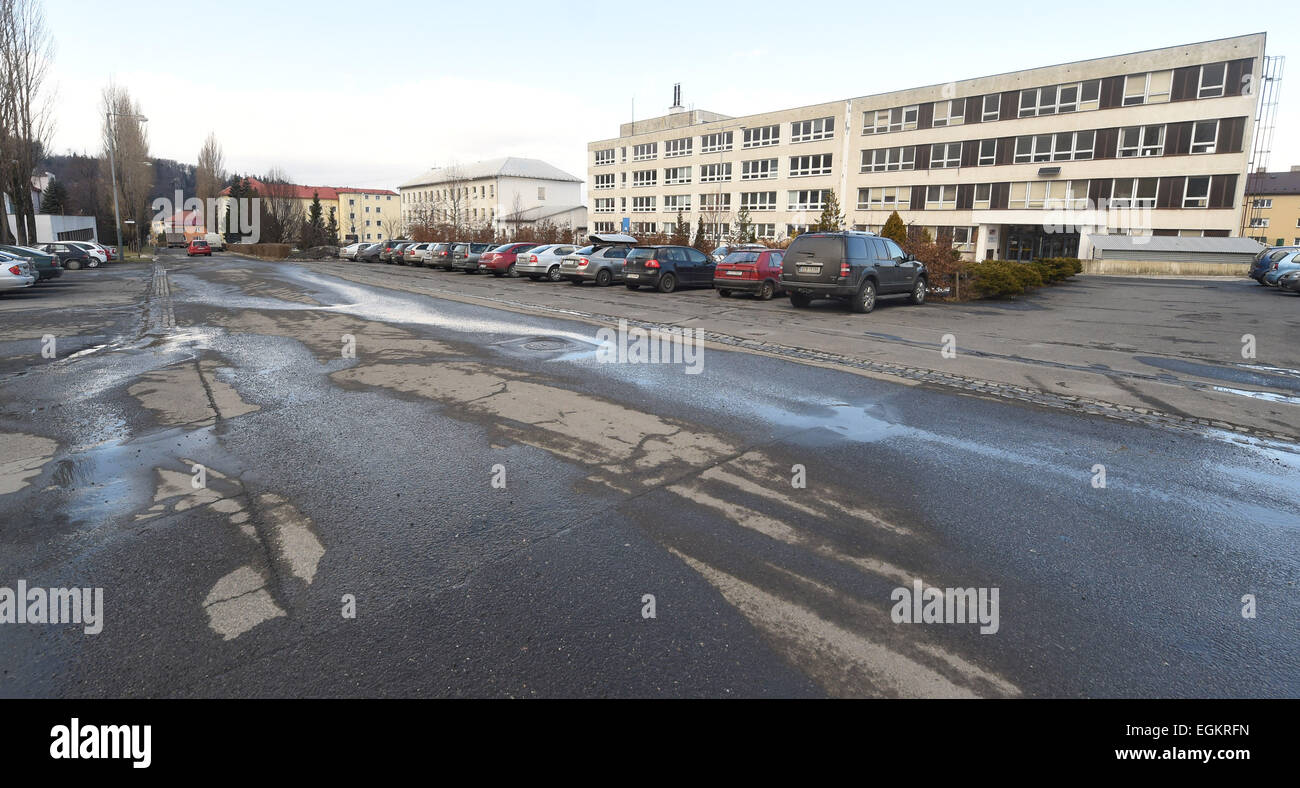 Ehemaligen Kaserne sowjetischen Bereich im Frenstat Pod Radhostem, Tschechische Republik, auf Montag, 23. Februar 2015, fünfzehn Jahre nach Abzug der sowjetischen Armee in bereitgestellte Tschechoslowakei am 26. Februar 1990 Truppen abgebildet. (Foto/Jaroslav Ozana CTK) Stockfoto