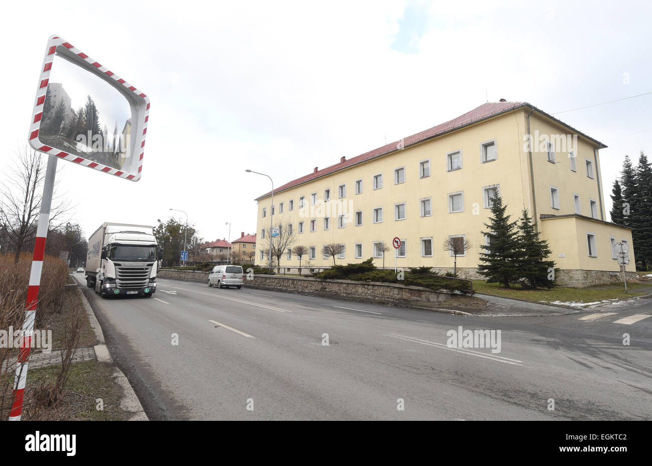 Ehemaligen Kaserne sowjetischen Bereich im Frenstat Pod Radhostem, Tschechische Republik, auf Montag, 23. Februar 2015, fünfzehn Jahre nach Abzug der sowjetischen Armee in bereitgestellte Tschechoslowakei am 26. Februar 1990 Truppen abgebildet. (Foto/Jaroslav Ozana CTK) Stockfoto