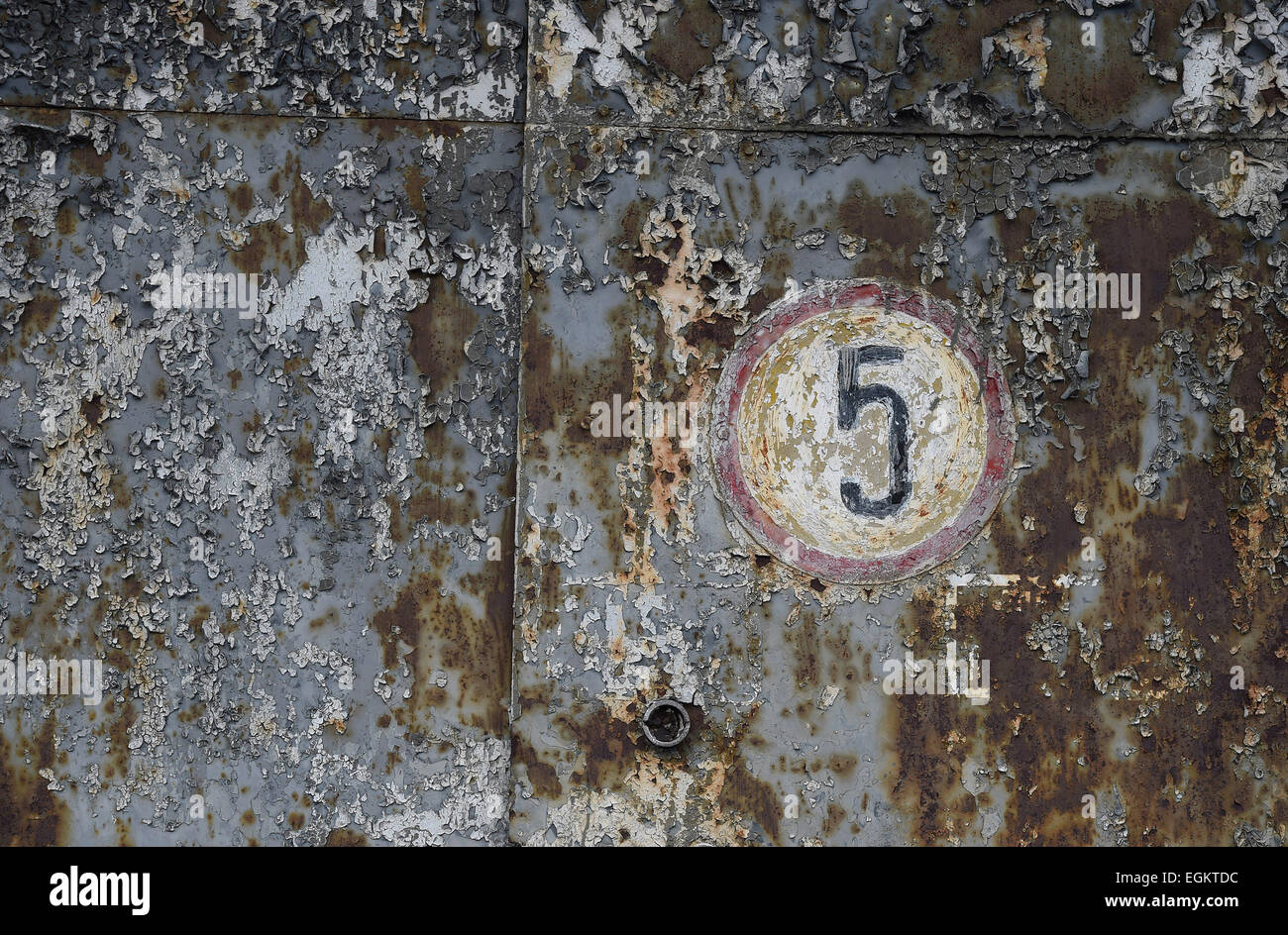 Ehemaligen Kaserne sowjetischen Bereich im Frenstat Pod Radhostem, Tschechische Republik, auf Montag, 23. Februar 2015, fünfzehn Jahre nach Abzug der sowjetischen Armee in bereitgestellte Tschechoslowakei am 26. Februar 1990 Truppen abgebildet. (Foto/Jaroslav Ozana CTK) Stockfoto