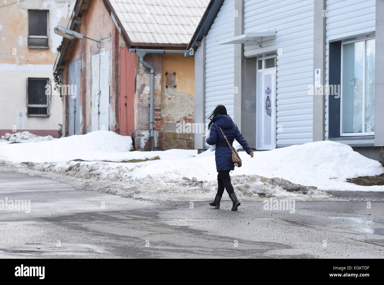 Ehemaligen Kaserne sowjetischen Bereich im Frenstat Pod Radhostem, Tschechische Republik, auf Montag, 23. Februar 2015, fünfzehn Jahre nach Abzug der sowjetischen Armee in bereitgestellte Tschechoslowakei am 26. Februar 1990 Truppen abgebildet. (Foto/Jaroslav Ozana CTK) Stockfoto
