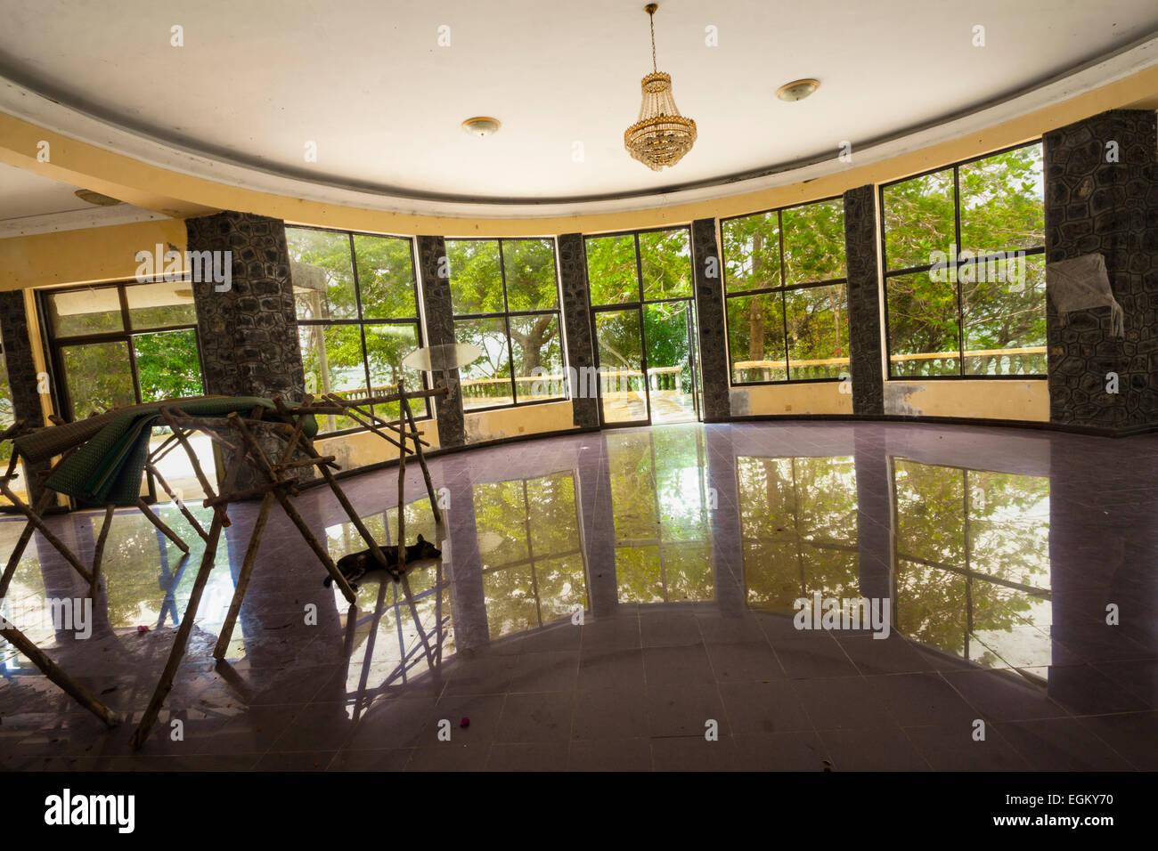 Der ehemalige König Sihanouk Herrenhaus auf dem Hügel in Kep, Kambodscha. Stockfoto