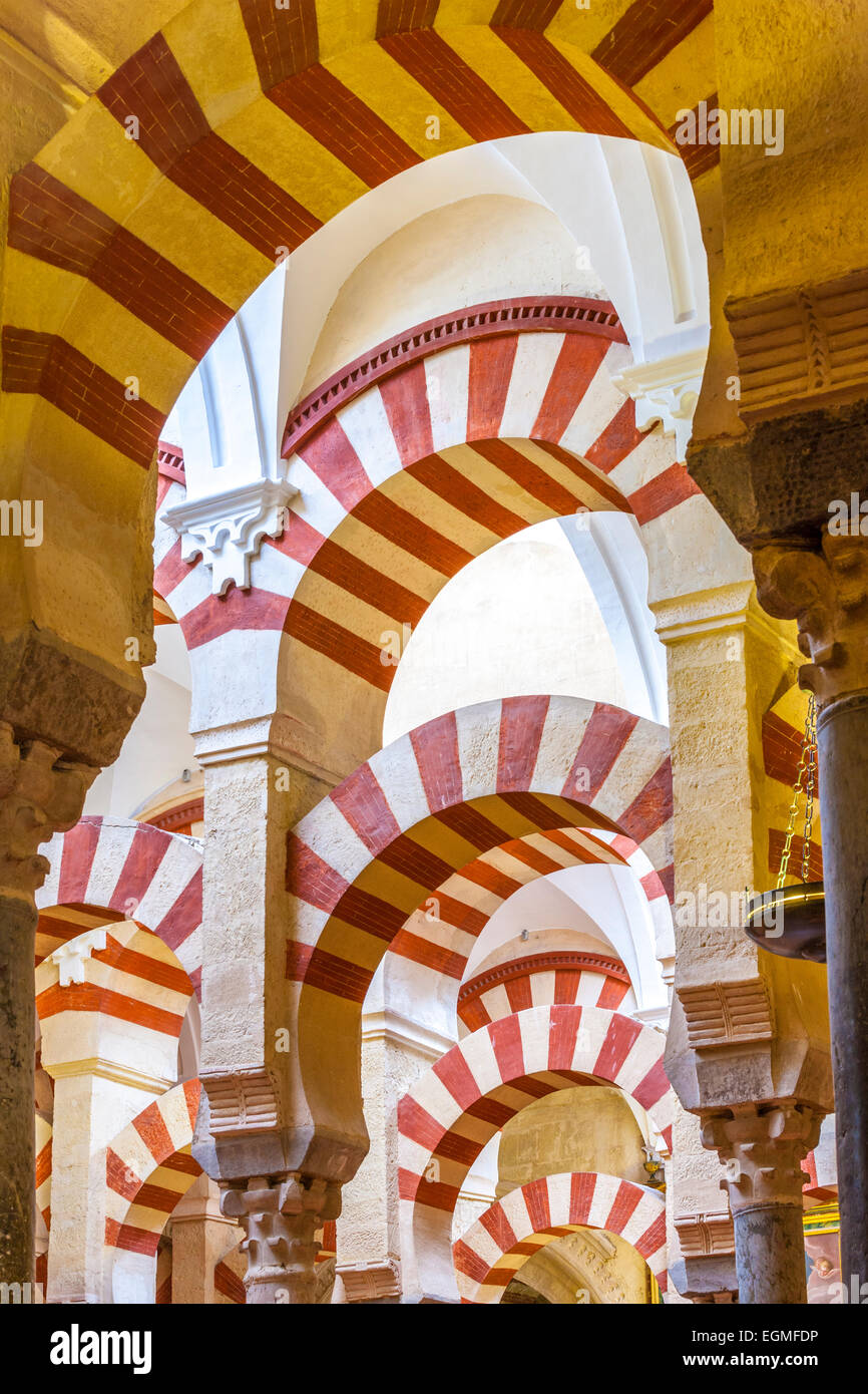 Spaniens große Moschee von Cordoba, Mezquita de Córdoba Interieur. Stockfoto