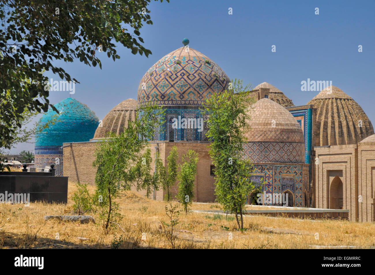 Wunderschön dekoriert Kuppeln in der Stadt Samarkand, Usbekistan Stockfoto