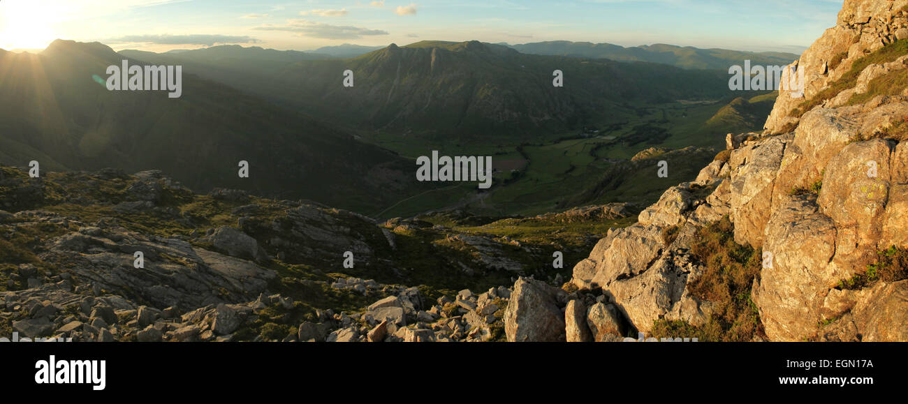 Pike O Blisko Sommerabend. Das saisonabhängige von Pike o Blisko Gipfel Mittsommer. Seenplatte-panorama Stockfoto