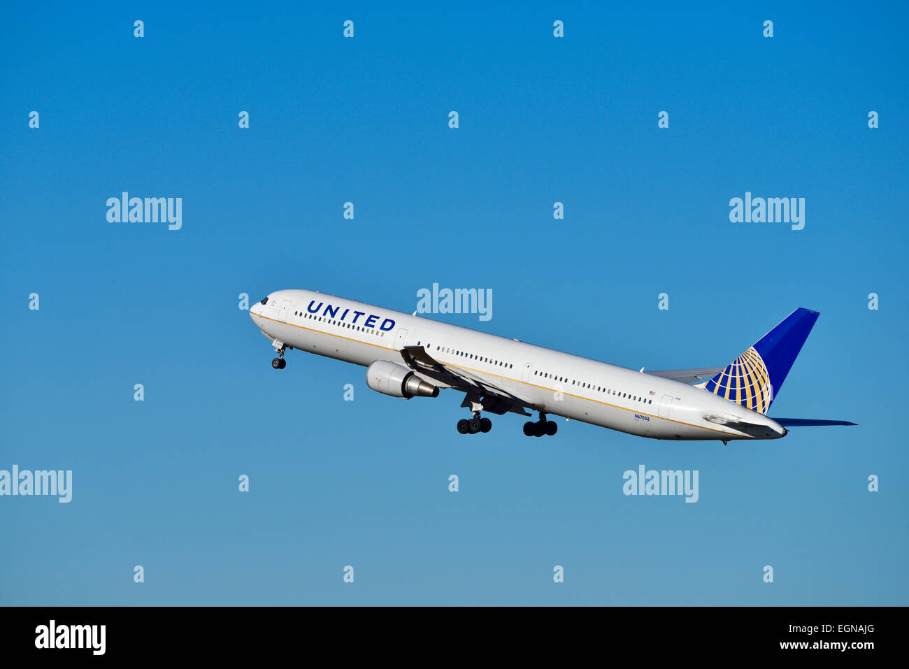 United Airlines Boeing b 767, ausziehen, nehmen, beginnen, Stockfoto