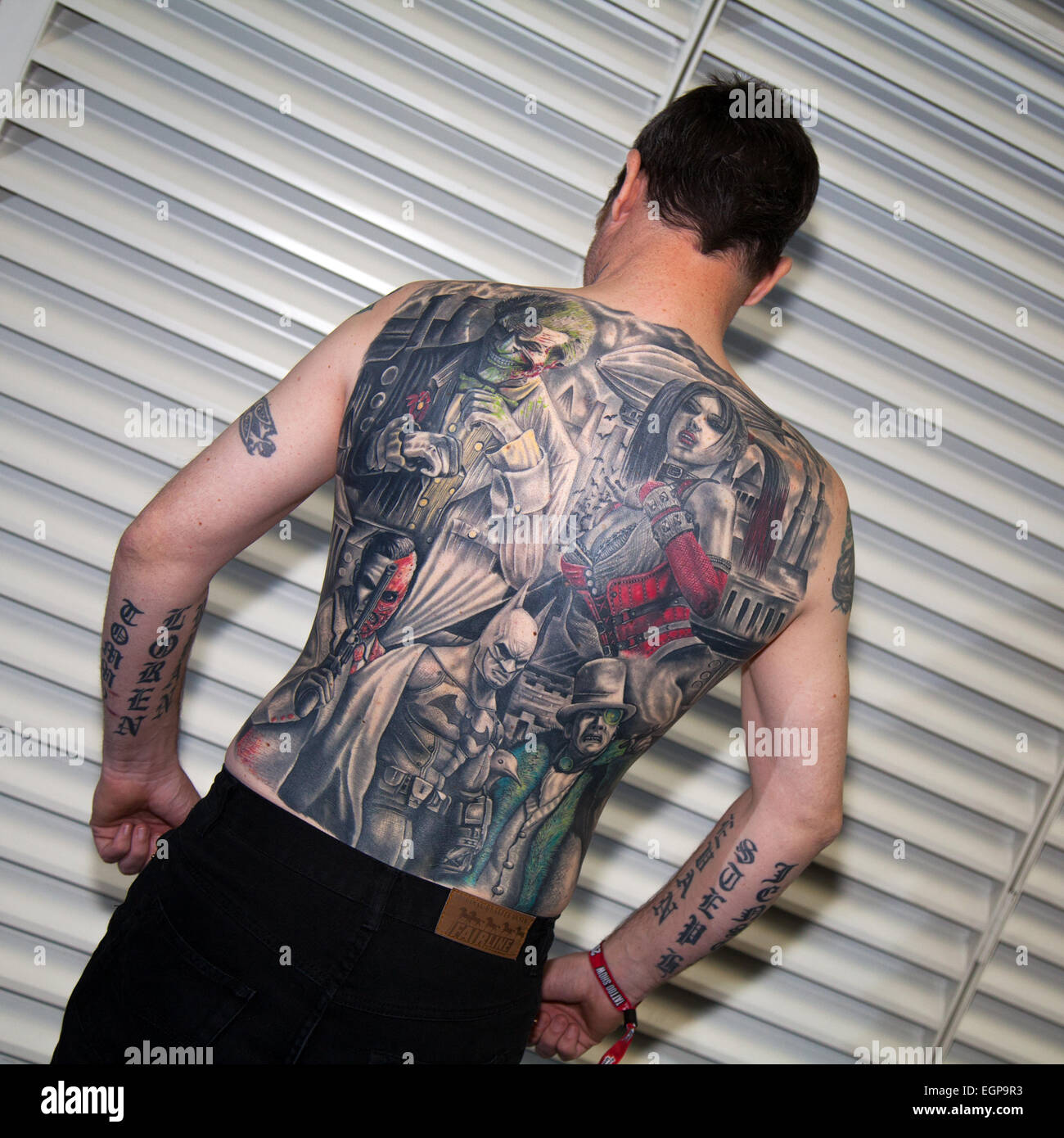 Tattooed People Tattoos Uk Stockfotos Und Bilder Kaufen Alamy