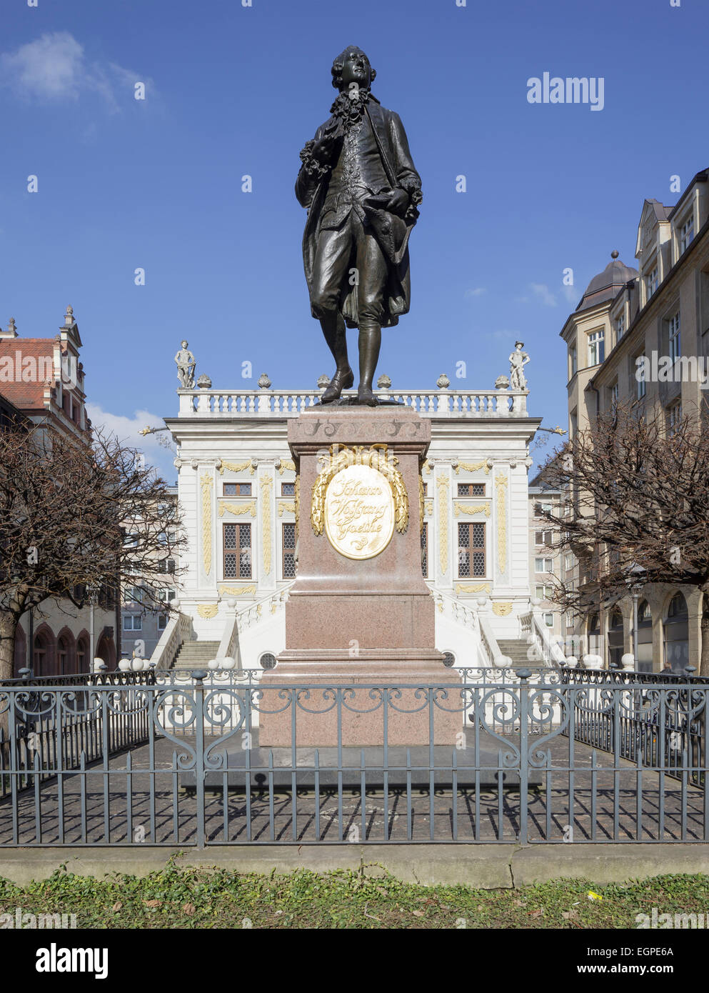Goethe-Statue durch die alte Börse, Leipzig, Sachsen, Deutschland Stockfoto