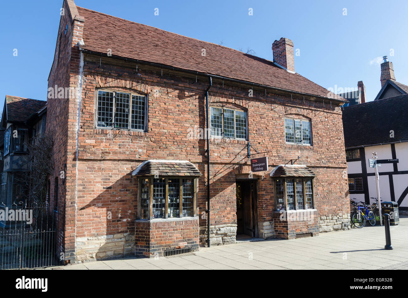 Die Shakespeare Birthplace Trust Souvenirladen in Bath Stockfoto