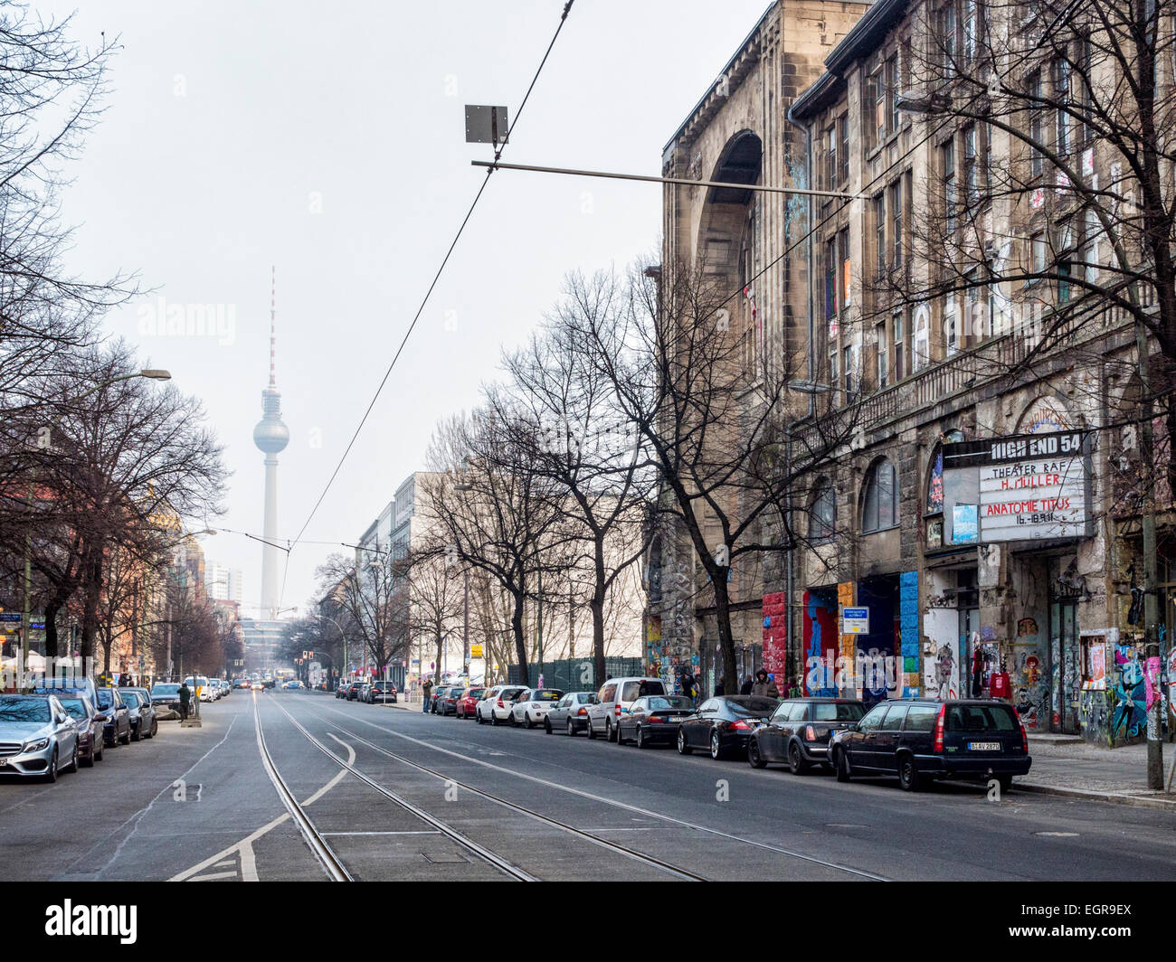 Deutschland Berlin, Kunsthaus Tacheles - historische Gebäude befindet sich verlassene, baufällig und leer in der Oranienburgerstraße Stockfoto