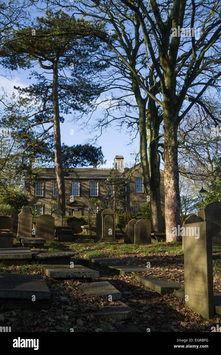 Bronte Parsonage und Haworth Kirchhof Stockfoto