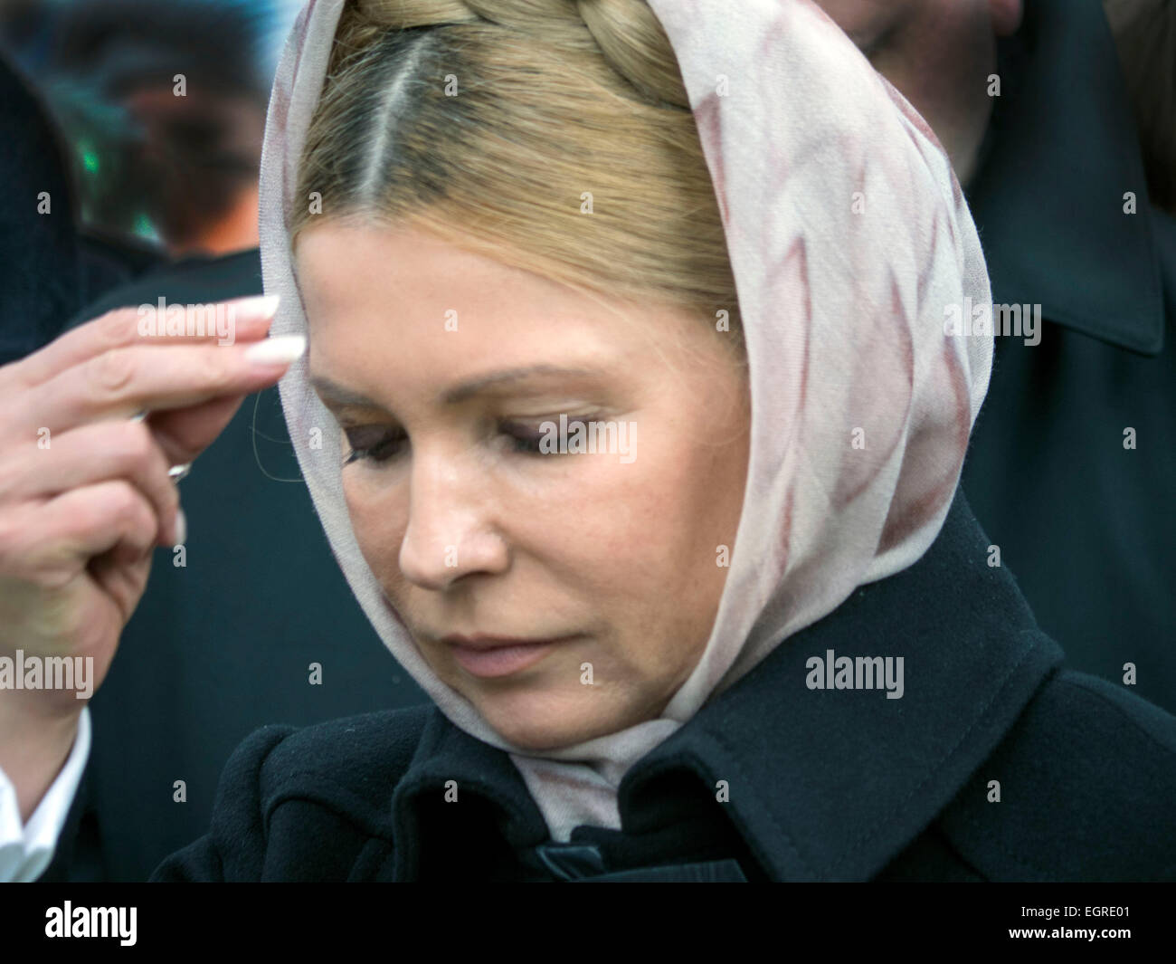Kiew, Ukraine 1. März 2015. Yulia Timoshenko während der Rallye. -Aktivisten fordern, dass die Freigabe der ukrainischen Regierung zwingt pilot Nadiya Savchenko aus dem russischen Gefängnis. Nadiya Savchenko während seiner Zeit mit der ukrainischen Regierungskräfte wurde am 17. Juni durch pro-russischen Kämpfer der selbsternannten Volksrepublik Luhansk erobert und Wesen bleibt im russischen Gefängnis, beschuldigte der angebliche Verwicklung in den Tod von zwei russischen Journalisten Credit: Igor Golovnov/Alamy Live News Stockfoto