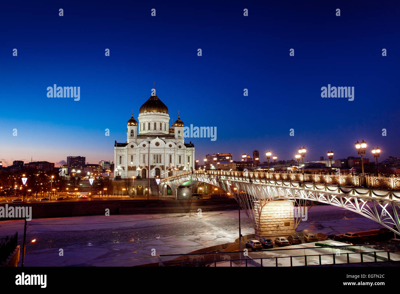 Nacht-Blick auf die Kathedrale von Christus dem Erlöser in Moskau, Russland Stockfoto